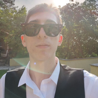 ვებ დეველოპერი